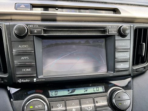 Used 2015 Toyota RAV4 XLE FWD image 24