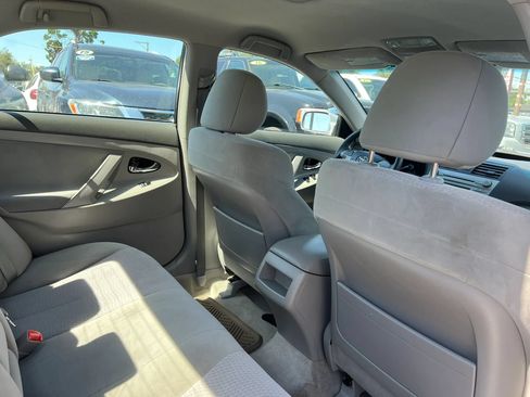Used 2011 Toyota Camry LE w/ LE Extra-Value Pkg FWD image 15