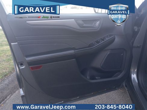 Used 2024 Ford Escape Active image 18