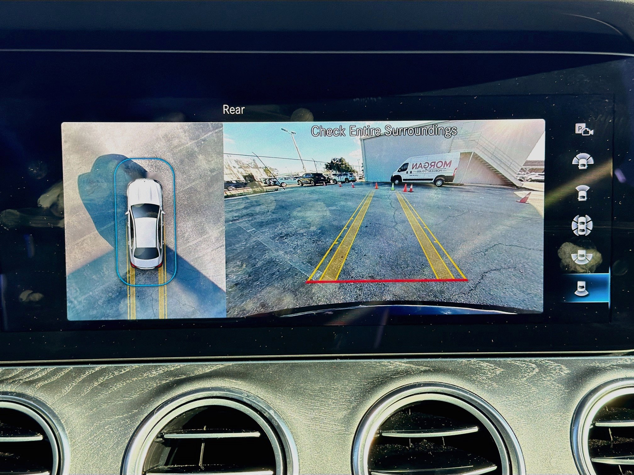 Used 2021 Mercedes-Benz E 450 4MATIC Sedan image 33