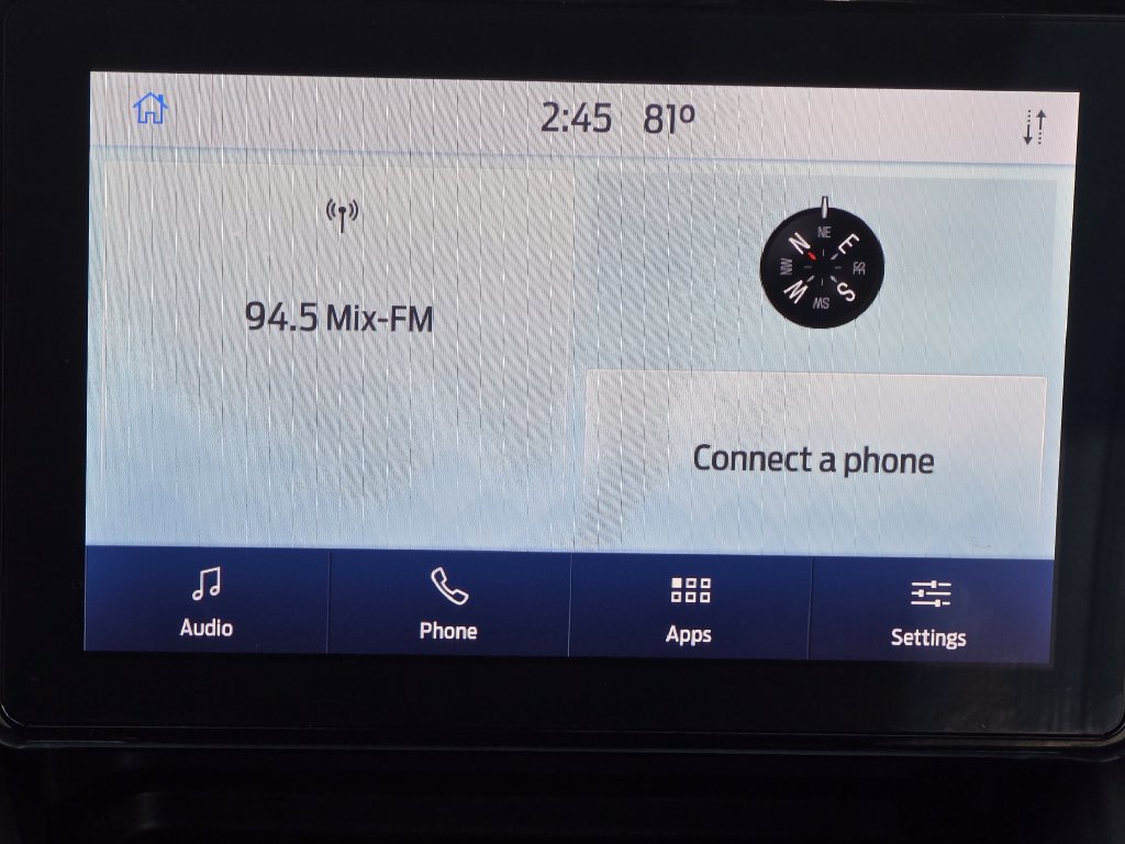 Used 2021 Ford Explorer XLT w/ Equipment Group 202A AWD/4WD image 13
