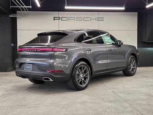 Certified 2026 Porsche Cayenne Coupe AWD/4WD image 6