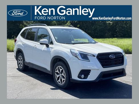 Used 2022 Subaru Forester Premium AWD/4WD image 1
