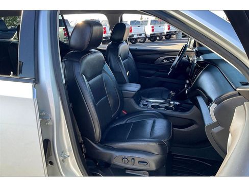 Used 2018 Chevrolet Traverse Premier w/ Redline Edition image 7