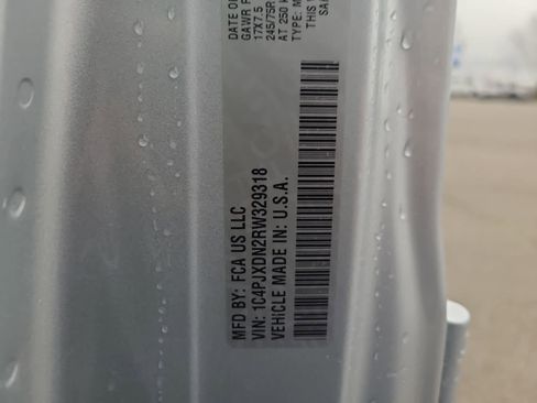 Used 2024 Jeep Wrangler Sport image 29