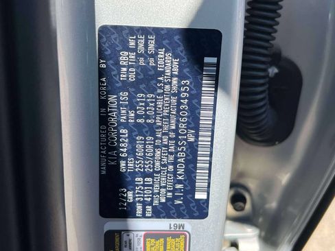 Certified 2024 Kia EV9 Light Long Range RWD image 20