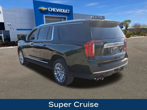 Used 2024 GMC Yukon XL Denali w/ Advanced Technology Package AWD/4WD image 29