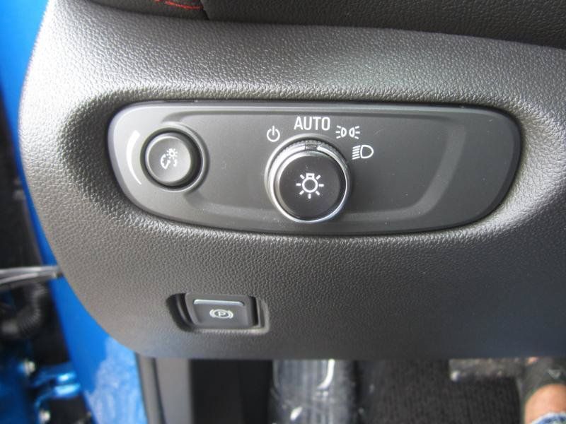 Used 2020 Chevrolet Blazer RS AWD/4WD image 36