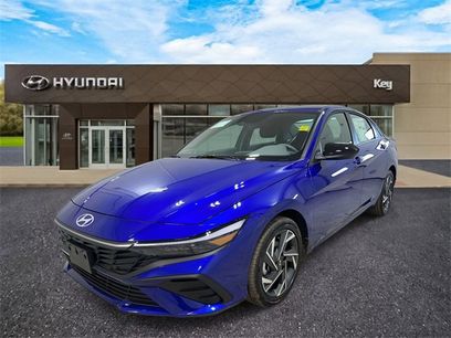New 2025 Hyundai Elantra SEL