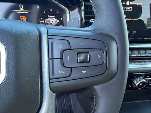 New 2025 GMC Sierra 1500 Elevation w/ LPO, Elevation Black Package image 18