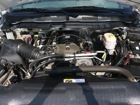 Used 2018 RAM 3500 Tradesman w/ Power & Remote Entry Group AWD/4WD image 32