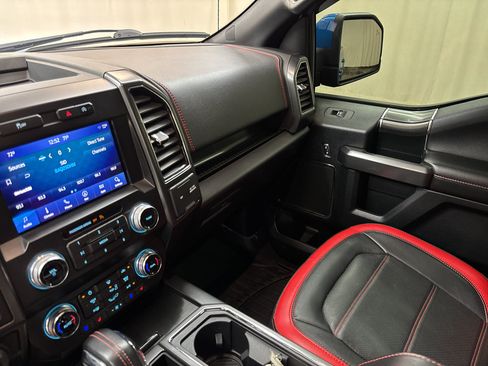 Used 2019 Ford F150 Lariat w/ Equipment Group 502A Luxury AWD/4WD image 22