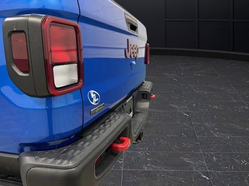 Used 2023 Jeep Gladiator Rubicon w/ Cold Weather Group image 33