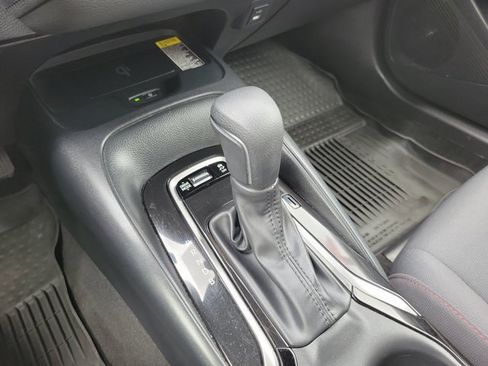 Used 2024 Toyota Corolla SE w/ SE Premium Package FWD image 29