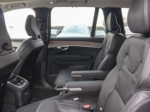 New 2026 Volvo XC90 T8 Ultra w/ Protection Package image 20