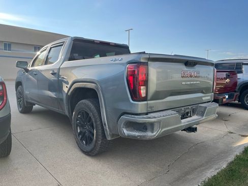 Used 2026 GMC Sierra 1500 Elevation w/ Elevation Select Package AWD/4WD image 3