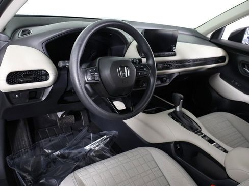 Used 2023 Honda HR-V LX image 24