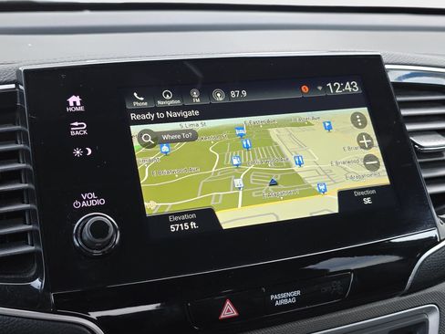 Certified 2022 Honda Passport TrailSport image 25