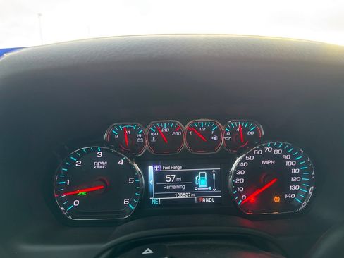 Used 2020 Chevrolet Suburban LT w/ Texas Edition Package RWD image 44