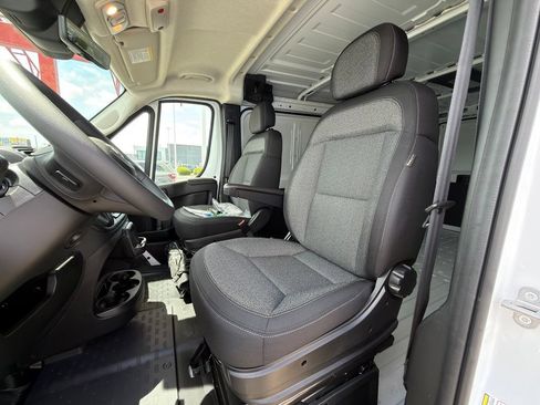 New 2026 RAM ProMaster 1500 w/ Convenience Group FWD image 11