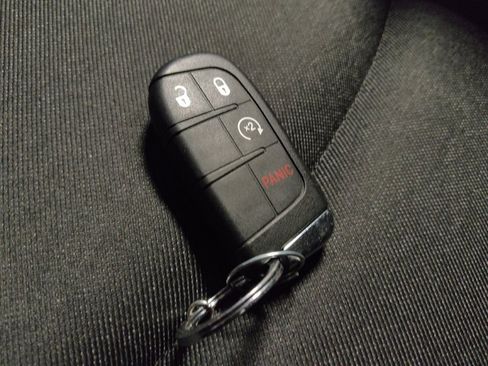 Used 2019 FIAT 500X Pop w/ Popular Equipment Group image 32