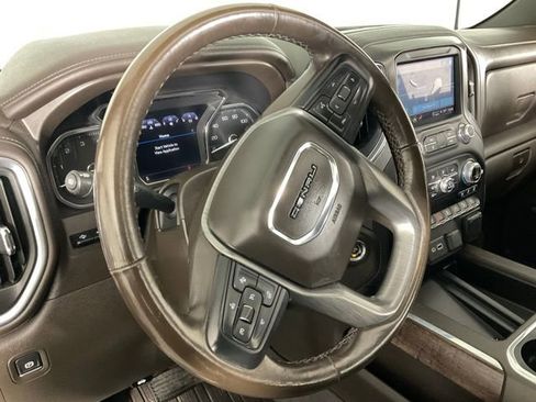 Used 2021 GMC Sierra 2500 Denali w/ Denali Ultimate Package image 24