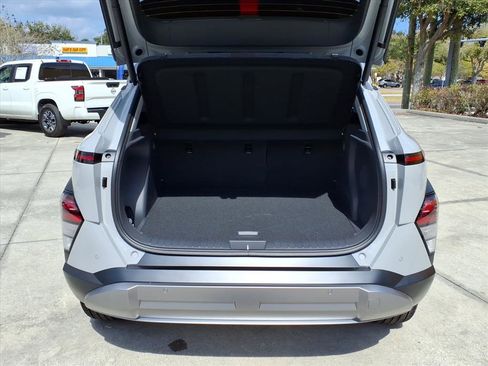 Used 2026 Hyundai Kona Limited image 14