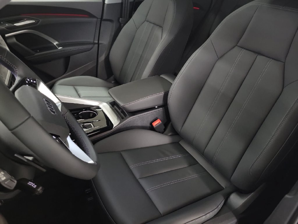 New 2026 Audi Q5 2.0T AWD/4WD image 9