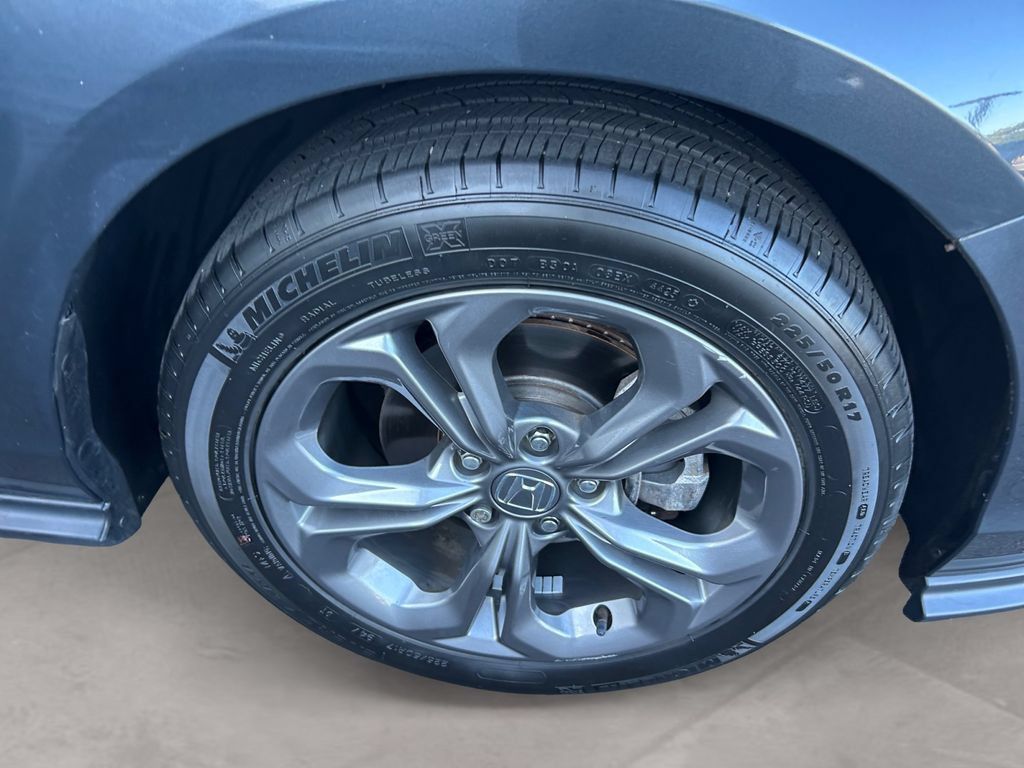 Certified 2024 Honda Accord EX image 14