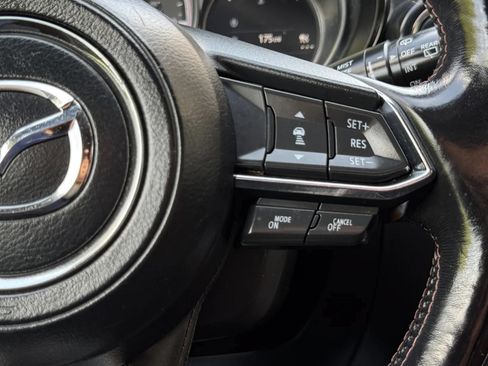 Used 2018 MAZDA CX-9 Signature AWD/4WD image 28