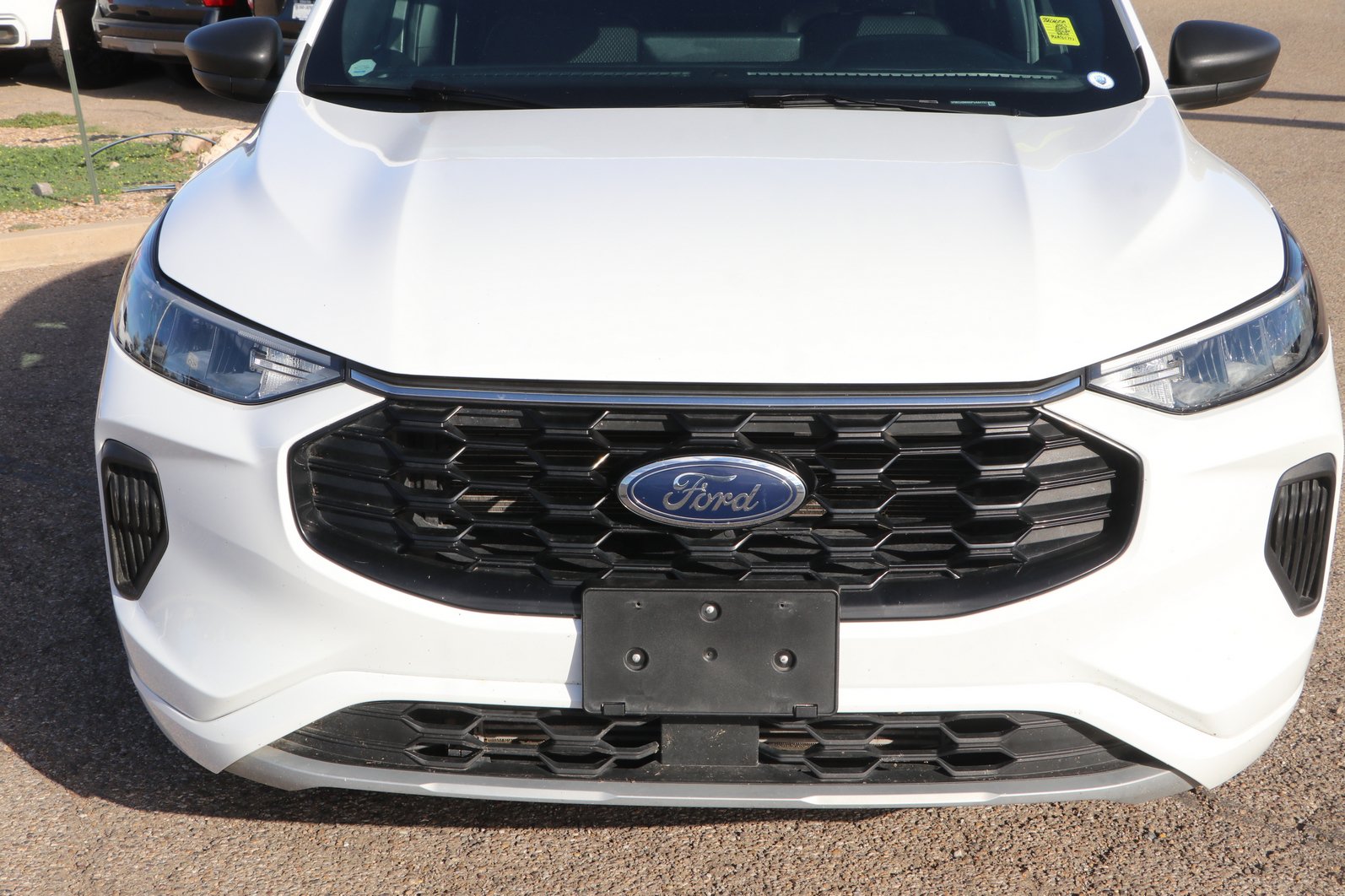 Used 2023 Ford Escape ST-Line w/ Tech Pack #1 FWD image 2