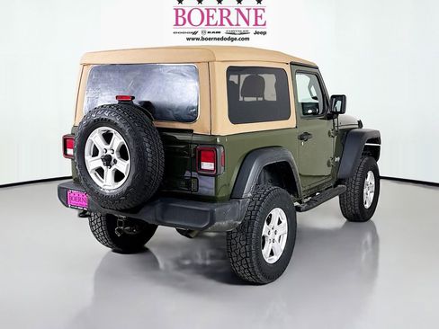 Used 2021 Jeep Wrangler Sport image 7