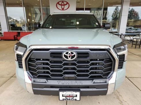 Used 2025 Toyota Tundra SR5 w/ TRD Off-Road Package AWD/4WD image 5