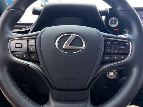 Used 2022 Lexus ES 350 w/ Premium Package FWD image 19