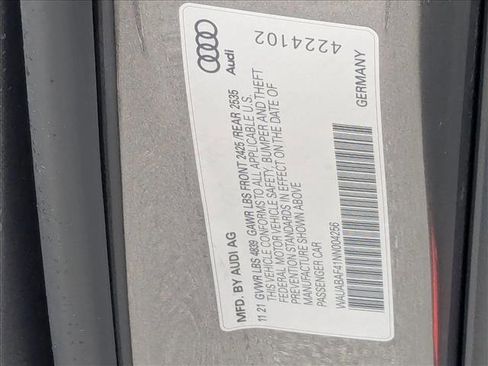 Used 2022 Audi A4 2.0T Premium AWD/4WD image 23