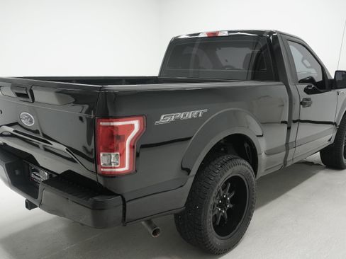 Used 2017 Ford F150 XL w/ Equipment Group 101A Mid RWD image 4