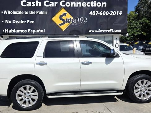 Used 2016 Toyota Sequoia Platinum RWD image 7