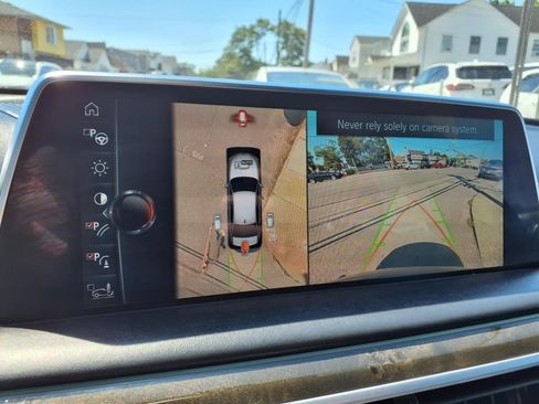 Used 2017 BMW 750i 750i image 11