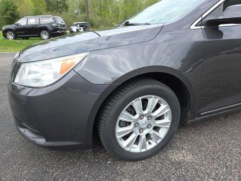 Used 2013 Buick LaCrosse FWD image 17