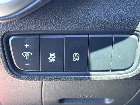 Used 2023 Kia Soul LX w/ Option Group 015 FWD image 20
