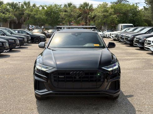 Used 2021 Audi Q8 Premium Plus w/ Premium Plus Package image 2