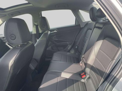 Used 2023 Volkswagen Jetta SE FWD image 12