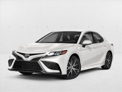 Used 2021 Toyota Camry SE w/ Carpet Mat Package (TMS)