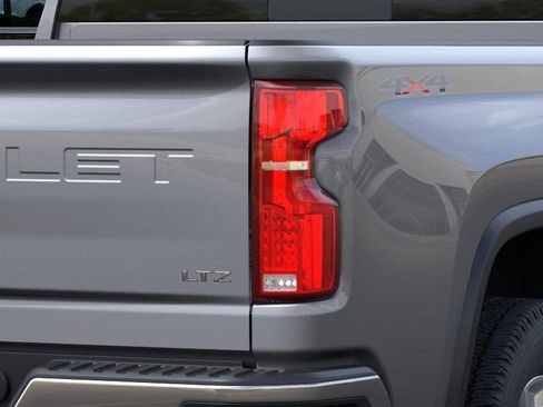 New 2026 Chevrolet Silverado 2500 LTZ w/ LTZ Premium Package AWD/4WD image 11