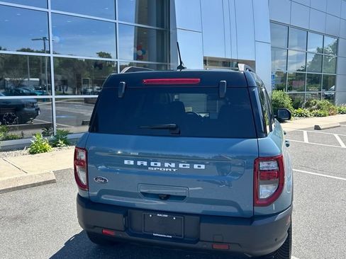 Used 2022 Ford Bronco Sport Outer Banks w/ Tech Package AWD/4WD image 4