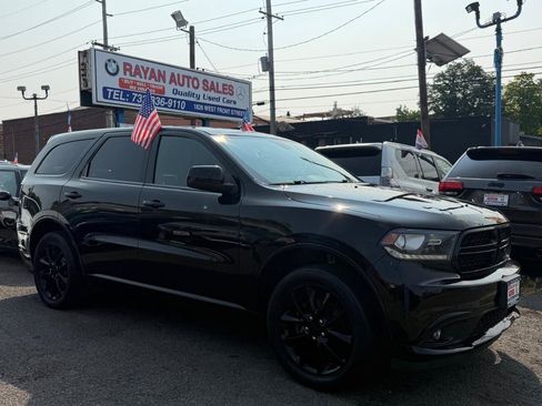 Used 2018 Dodge Durango SXT w/ Quick Order Package 2BB AWD/4WD image 2