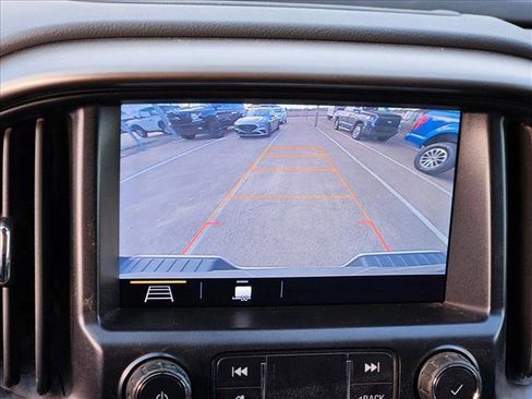 Used 2020 Chevrolet Colorado Z71 image 17