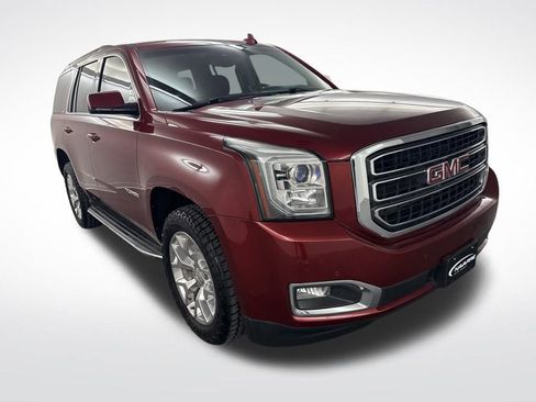 Used 2016 GMC Yukon SLT w/ HD Trailering Package image 1