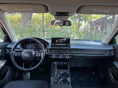 Used 2023 Honda Civic EX image 11
