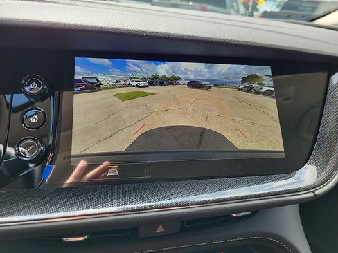 Used 2023 Buick Envision Essence image 20